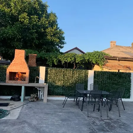 Pensjonat Casa Tony 3*