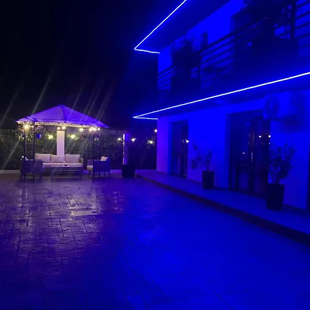 Casa Tony Penzion